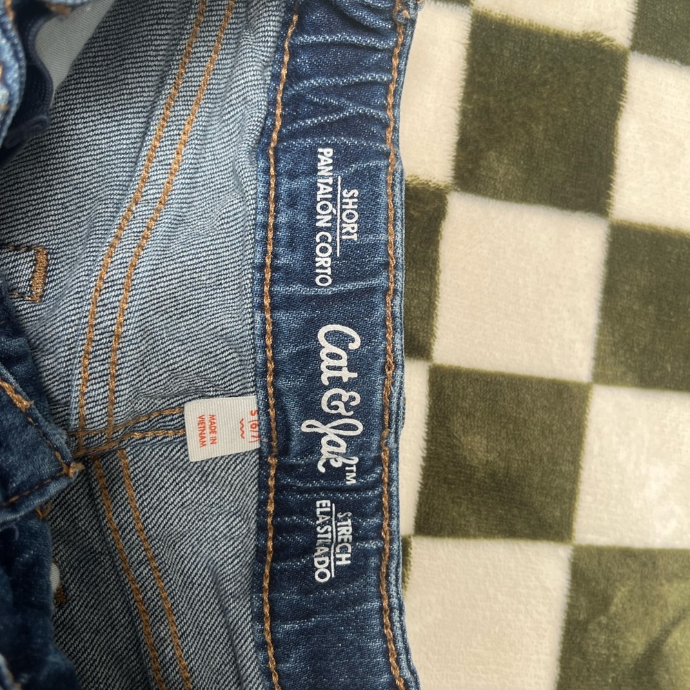 Old Navy Girls Denim Shorts Bundle - Dark Blue, Medium Blue, Light Blue, Black - Picture 4 of 16